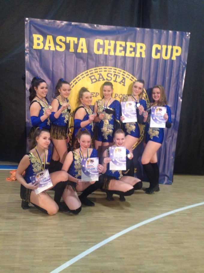 BASTA CHEER CUP přinesla Taktu zlato a stříbro.