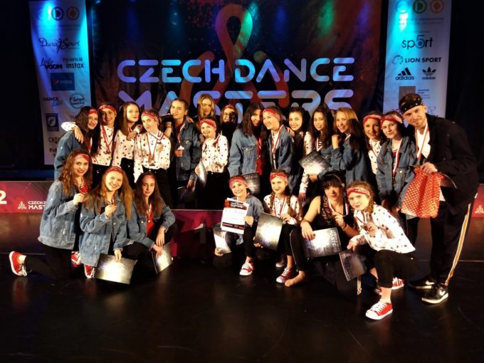 7 ZLATÝCH, 4 STŘÍBRNÉ, 2 BRONZOVÉ A 2 BRAMBOROVÉ POZICE Z REGIONU CZECH DANCE MASTERS